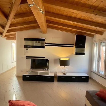 New Downtown Apartment 비제바노 외부 사진