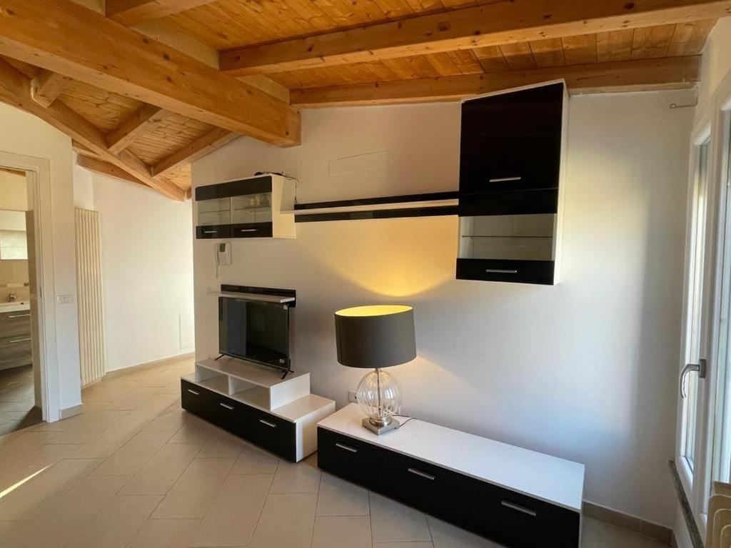 New Downtown Apartment 비제바노 외부 사진